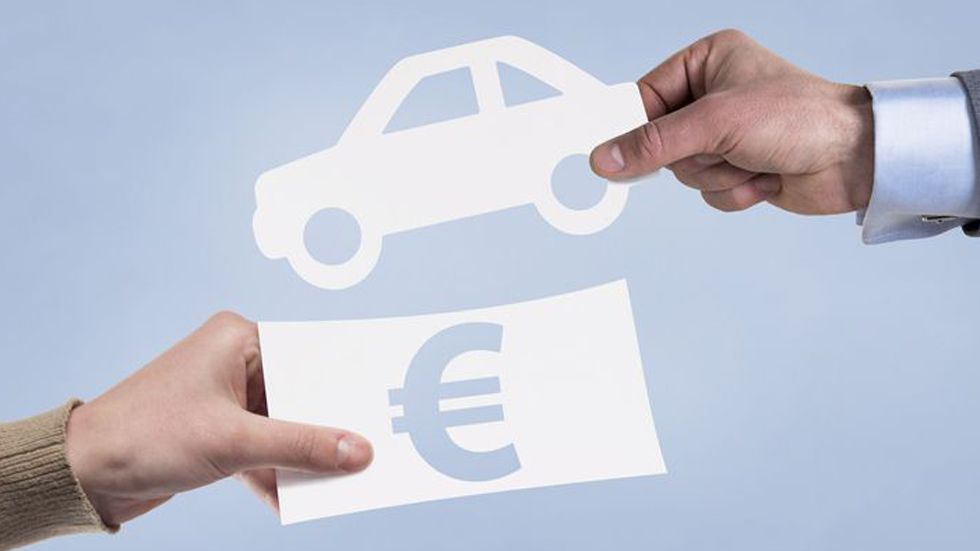 Las clases medias y bajas, las más afectadas por la reducción de CO2 de los coches