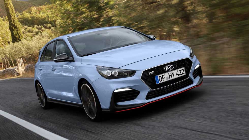 Las marcas de coches más valoradas de 2018 en Internet
