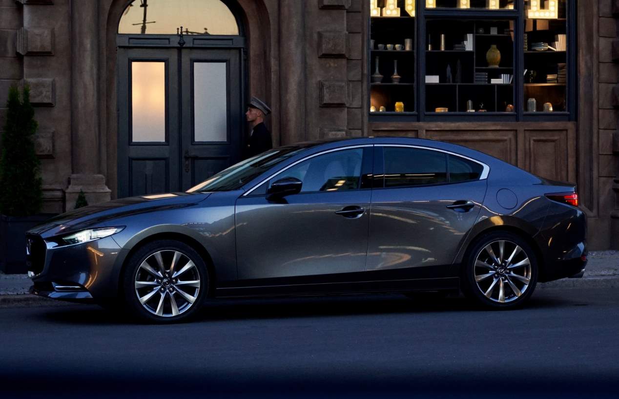 Las mejores berlinas que llegarán en 2019: Serie 3, Passat, Model 3, A4, Octavia...