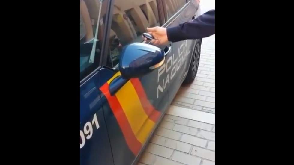 La Policía alerta del robo de coches con inhibidores: cómo evitarlo, en VÍDEO