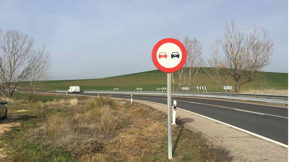 Cuál es la velocidad real a la que circulamos por las carreteras convencionales 
