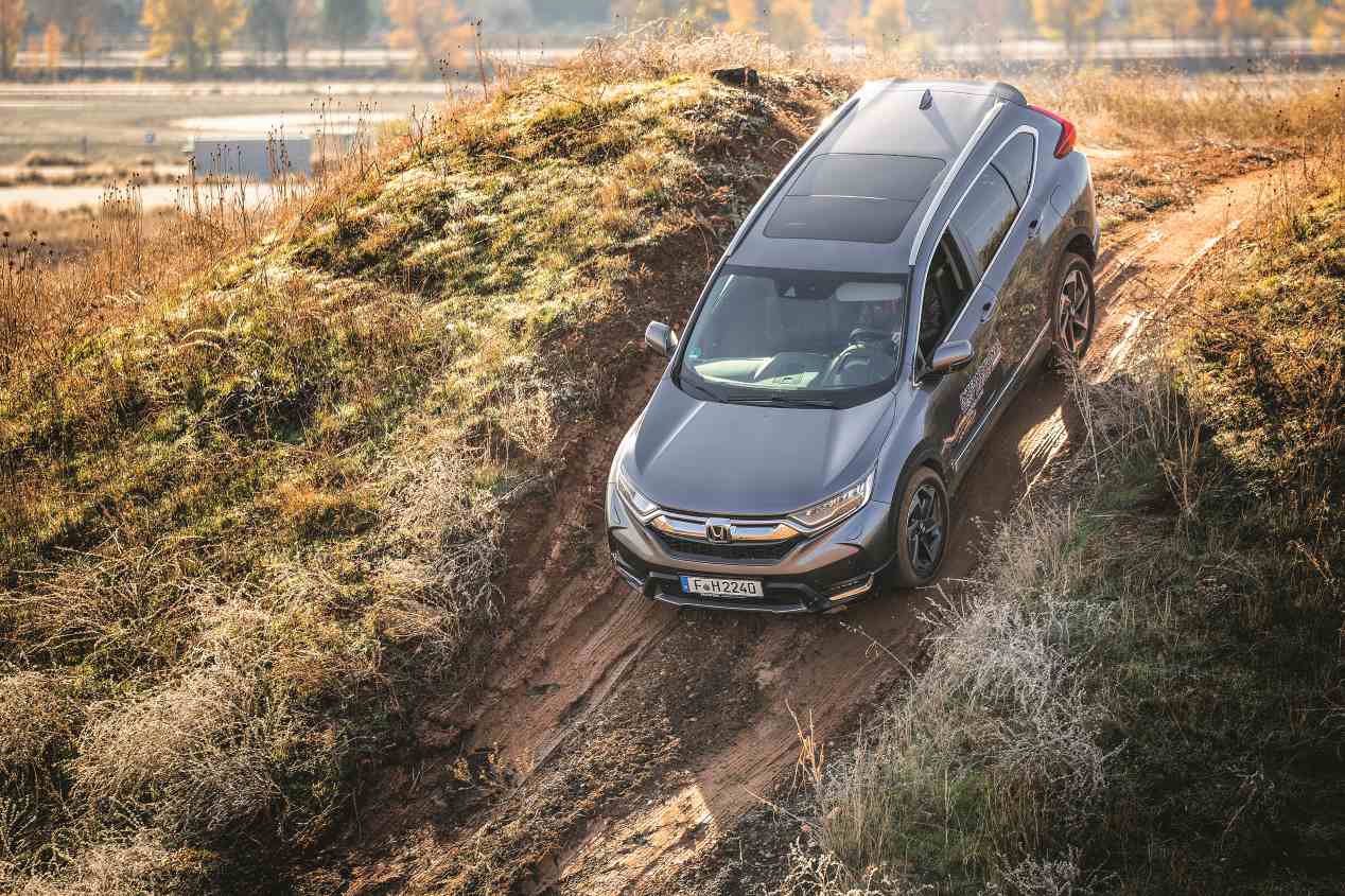 Comparativa: Hyundai Santa Fe 2.2 CRDi vs Honda CR-V 1.5 VTEC Turbo
