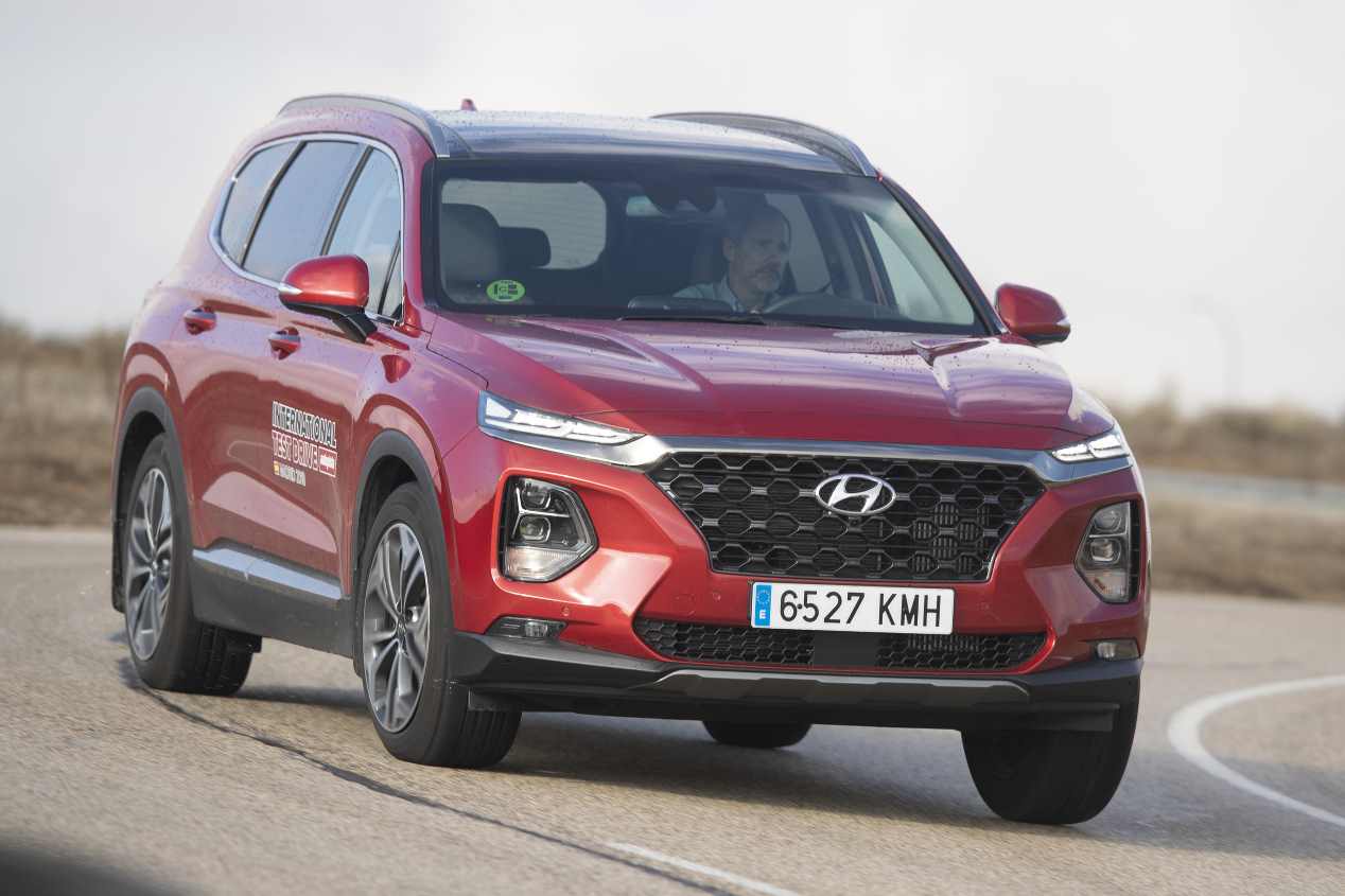 Comparativa: Hyundai Santa Fe 2.2 CRDi vs Honda CR-V 1.5 VTEC Turbo