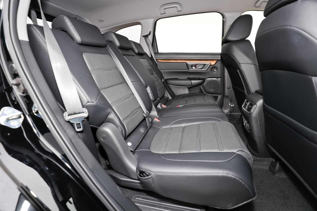 Comparativa: Hyundai Santa Fe 2.2 CRDi vs Honda CR-V 1.5 VTEC Turbo