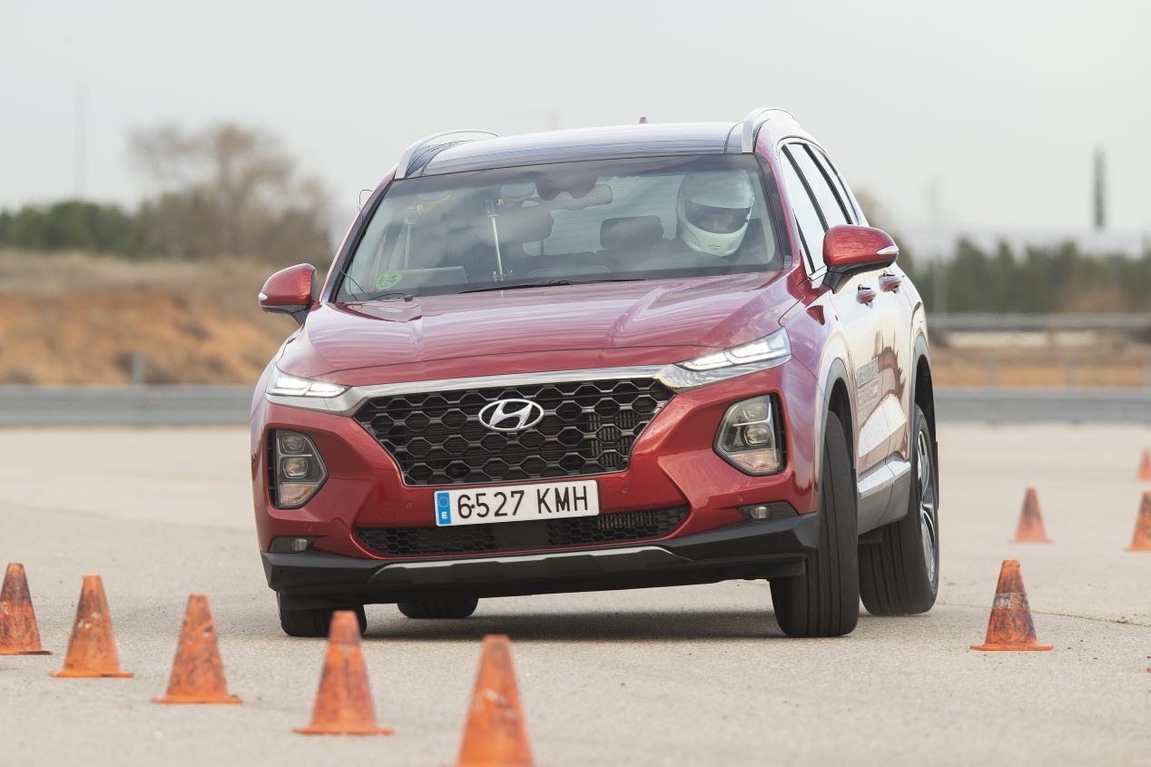 Comparativa: Hyundai Santa Fe 2.2 CRDi vs Honda CR-V 1.5 VTEC Turbo