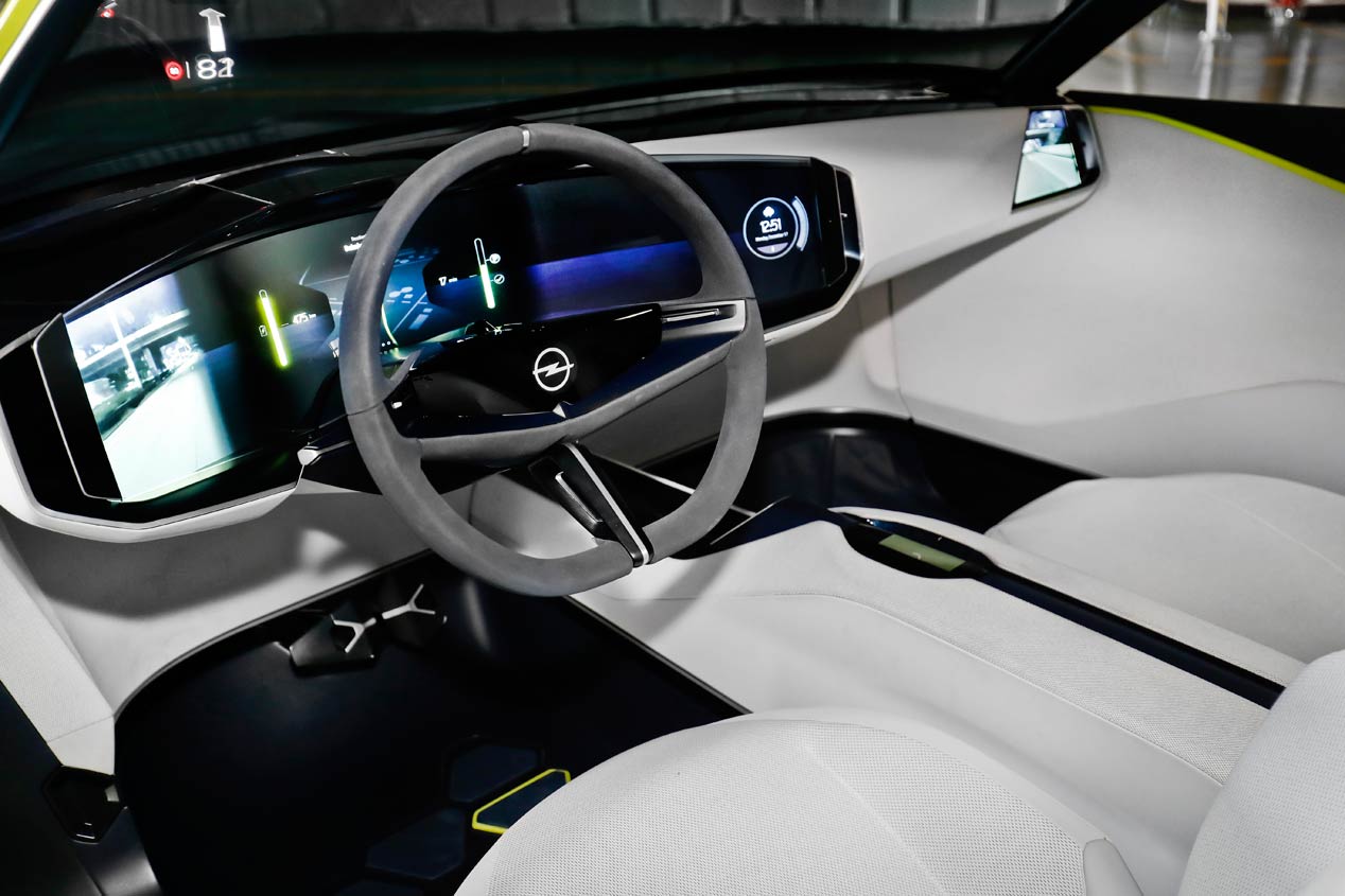 El Opel GT X Experimental, a prueba