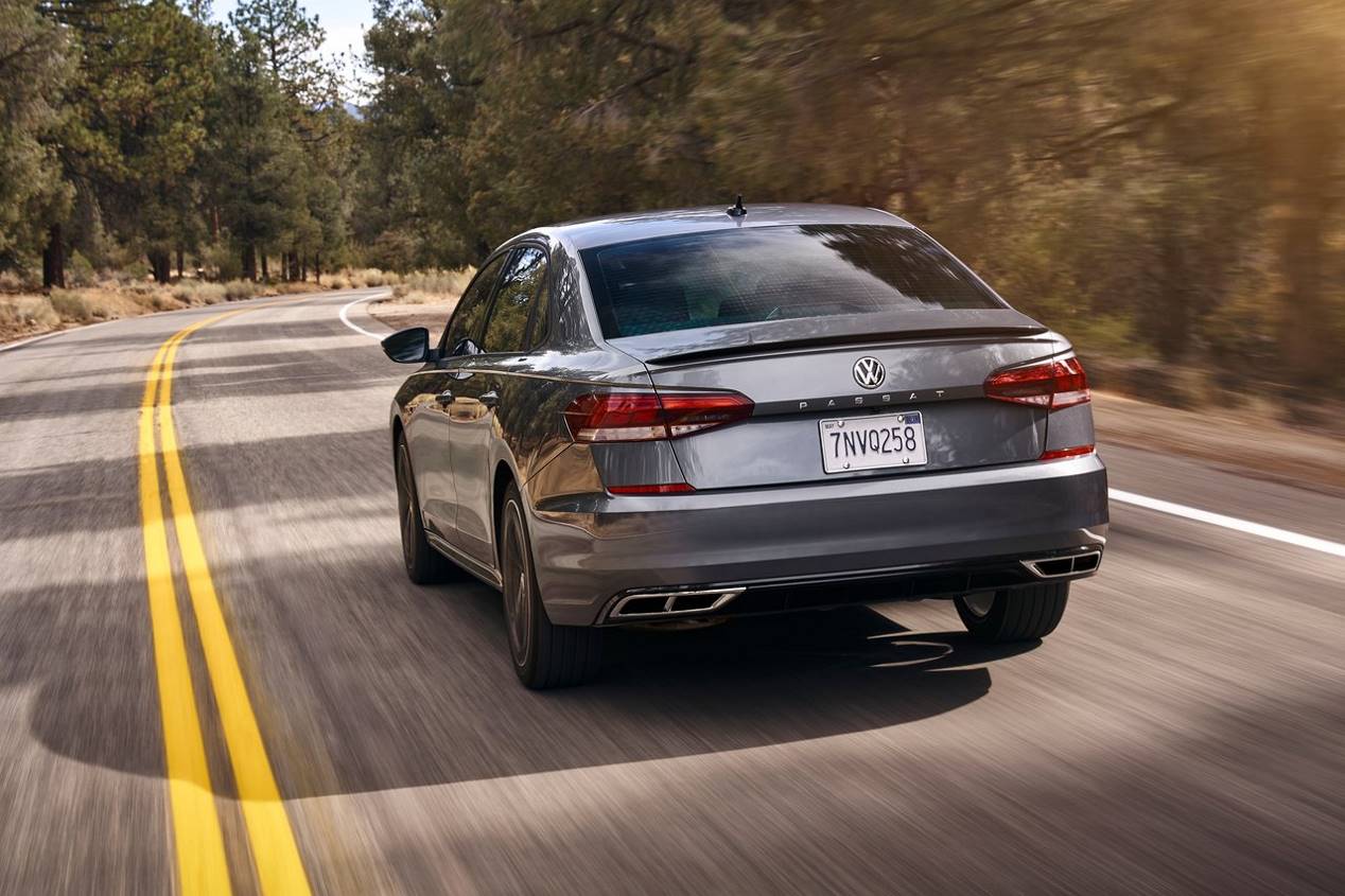 Volkswagen Passat 2019: todas las fotos de la nueva berlina