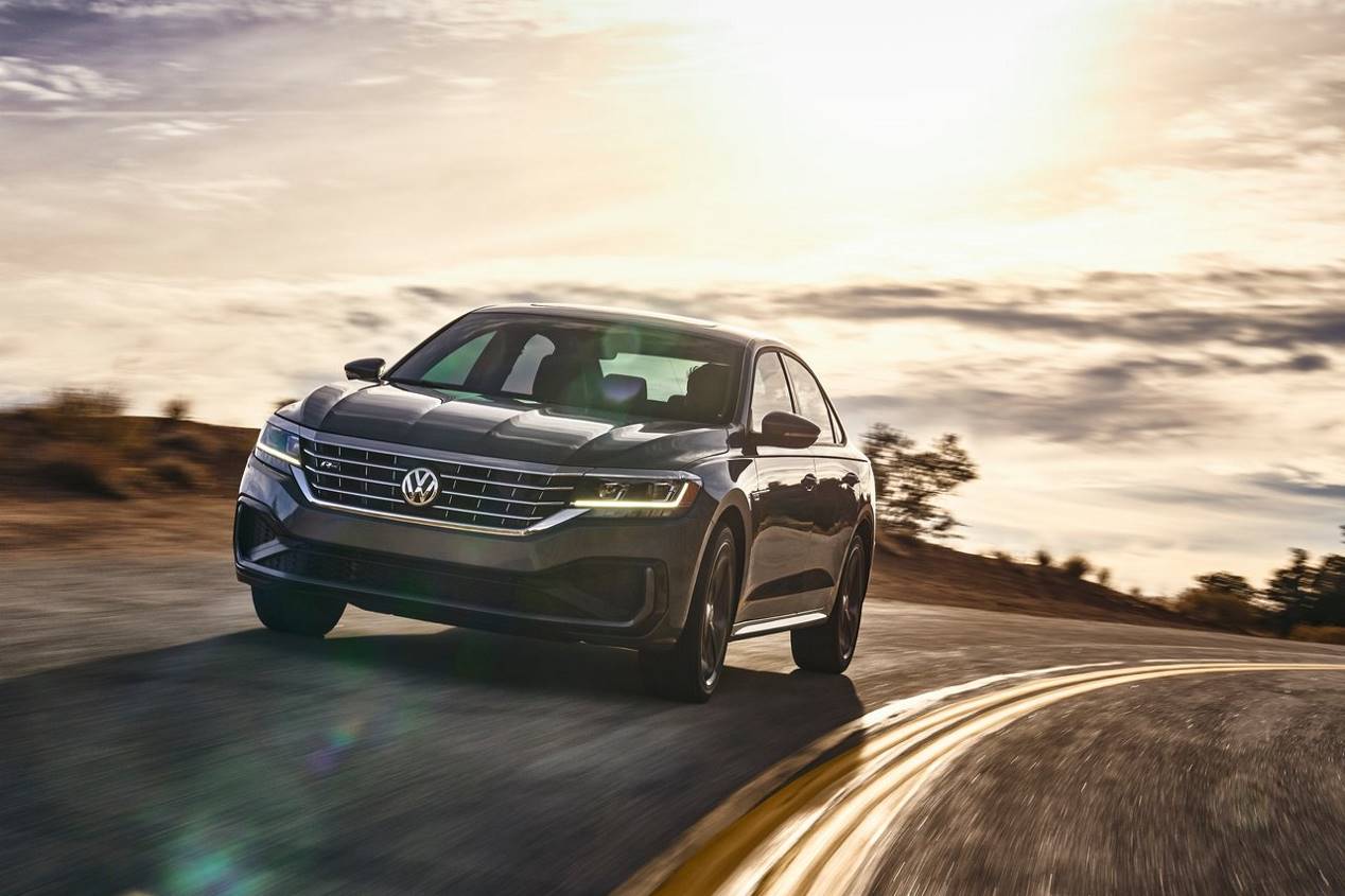 Volkswagen Passat 2019: todas las fotos de la nueva berlina