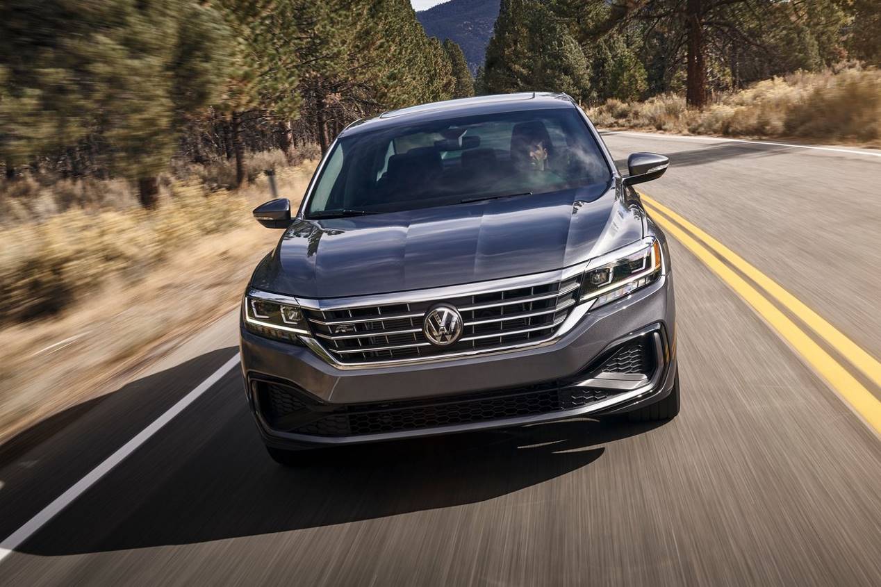 Volkswagen Passat 2019: todas las fotos de la nueva berlina