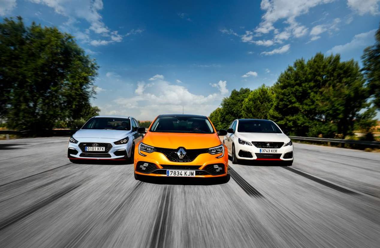 A prueba los Hyundai i30N Performance, Peugeot 308 GTi y Renault Mégane RS