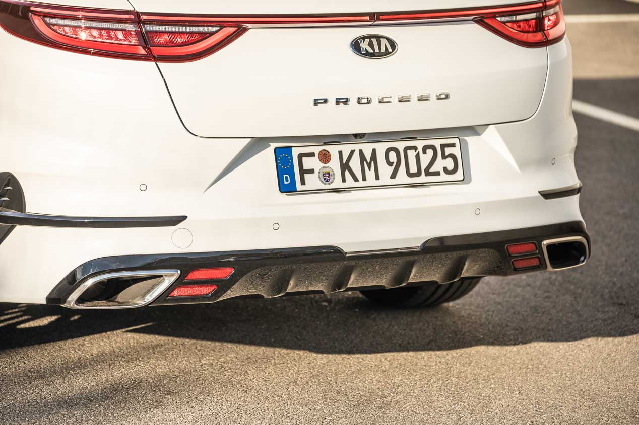Kia ProCeed: Kia aúna funcionalidad y diseño con un nuevo coche compacto de carrocería muy innovadora