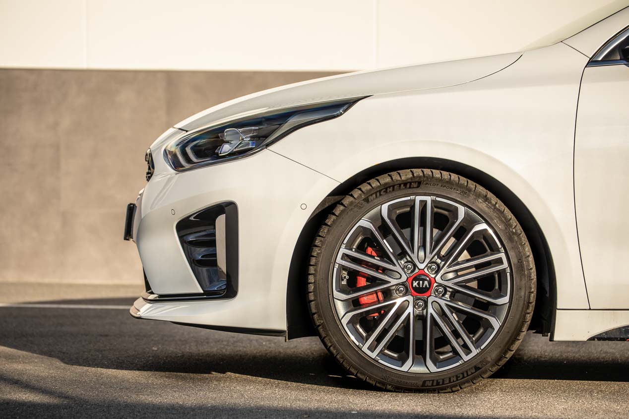 Kia ProCeed: Kia aúna funcionalidad y diseño con un nuevo coche compacto de carrocería muy innovadora