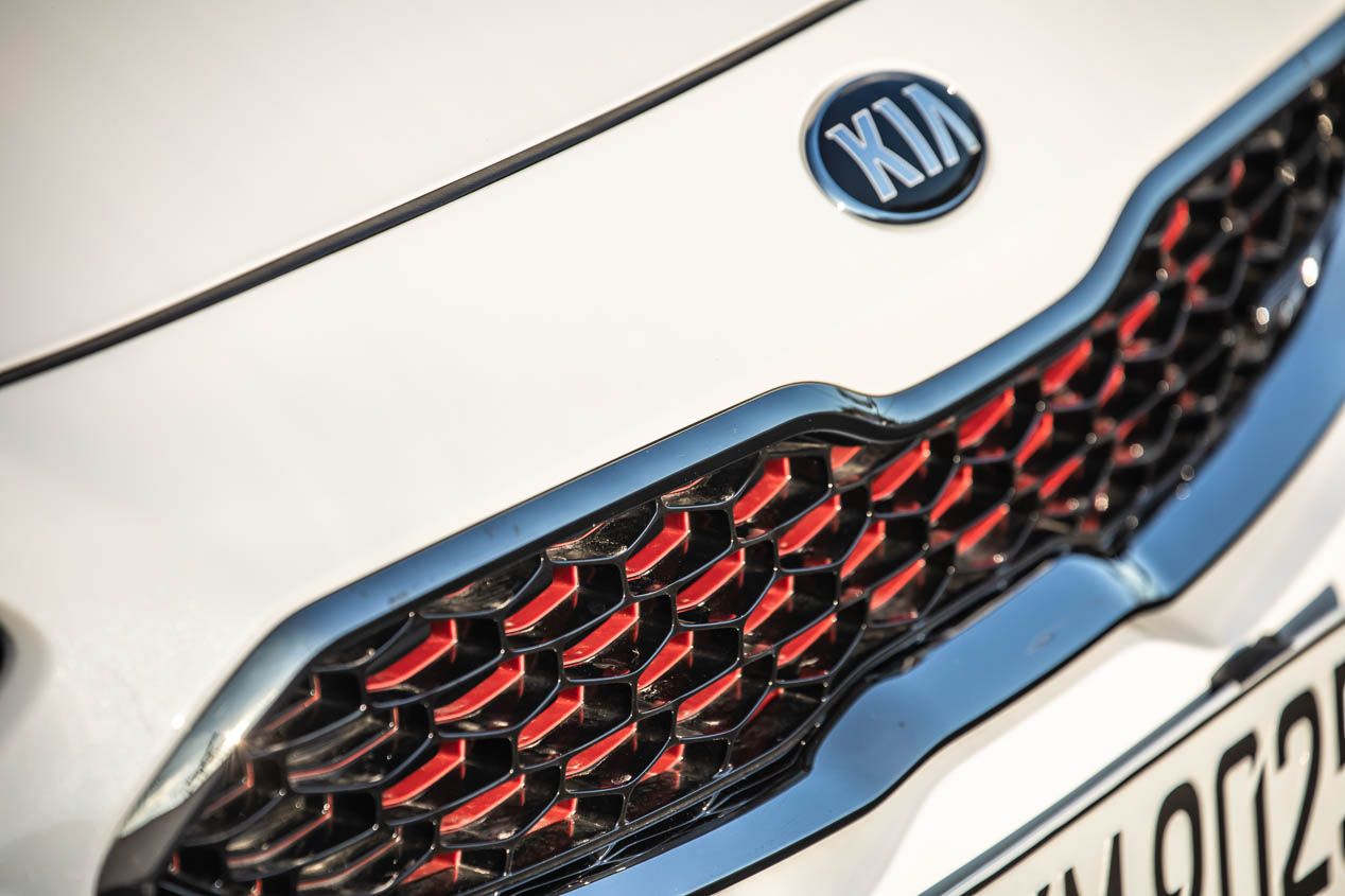 Kia ProCeed: Kia aúna funcionalidad y diseño con un nuevo coche compacto de carrocería muy innovadora