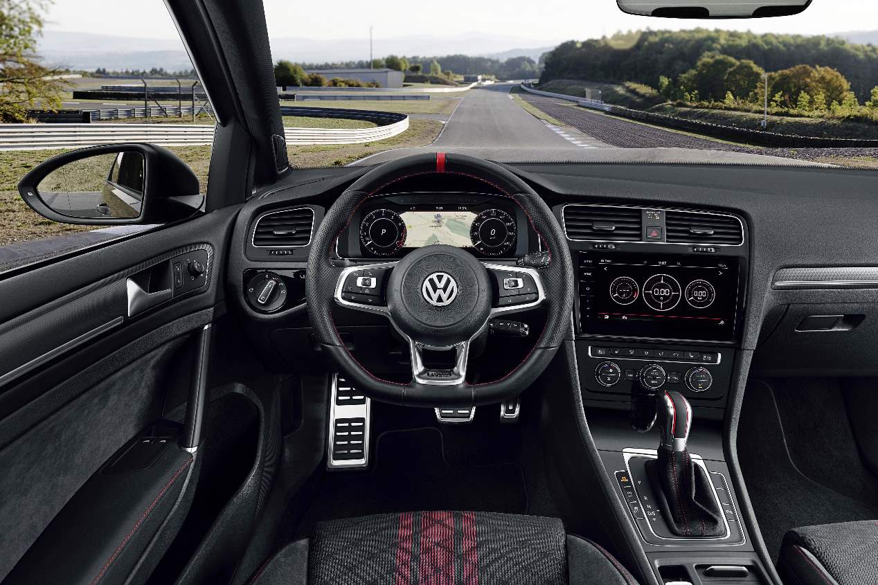 A prueba el Volkswagen Golf GTI TCR 2019: alma de ganador