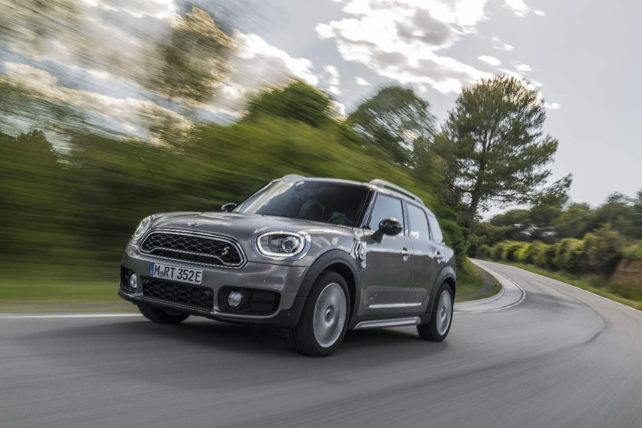 MINI Countryman híbrido enchufable: un SUV eficiente y divertido de conducir