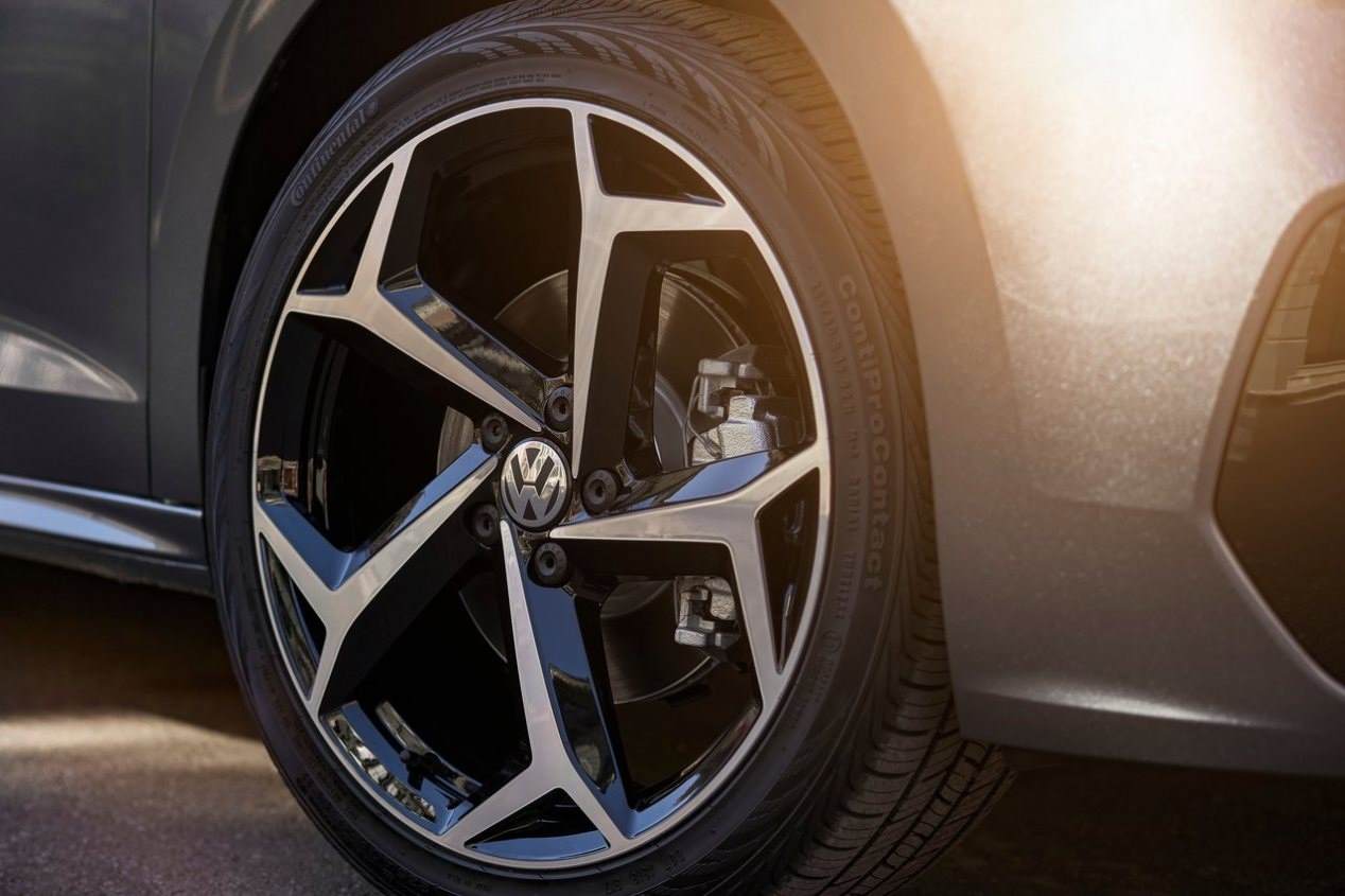 Ford Mondeo vs Volkswagen Passat: las nuevas berlinas que vienen en este 2019