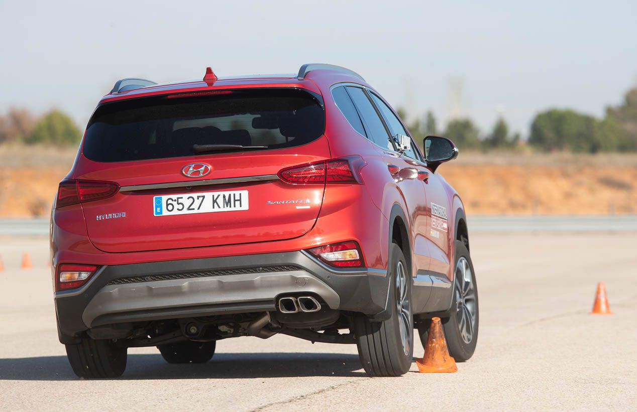 Comparativa: Hyundai Santa Fe vs Kia Sorento, ¿qué SUV es mejor?
