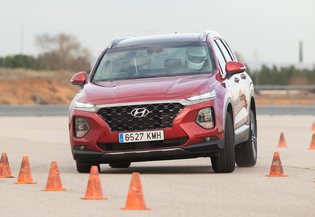 Comparativa: Hyundai Santa Fe vs Kia Sorento, ¿qué SUV es mejor?