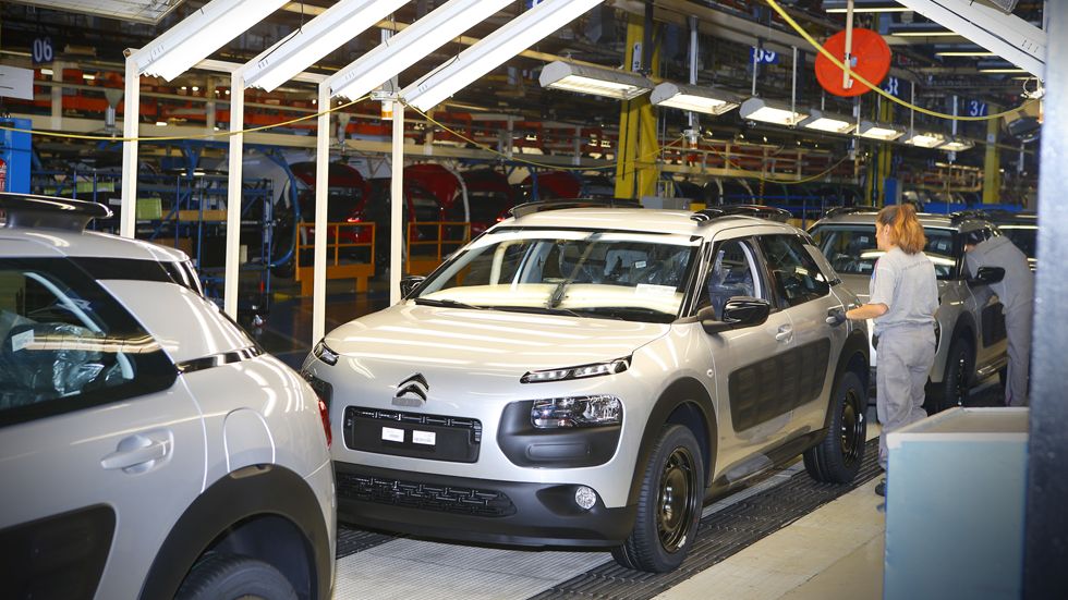 Cierre negativo para las fábricas españolas: cae la producción de coches en 2018
