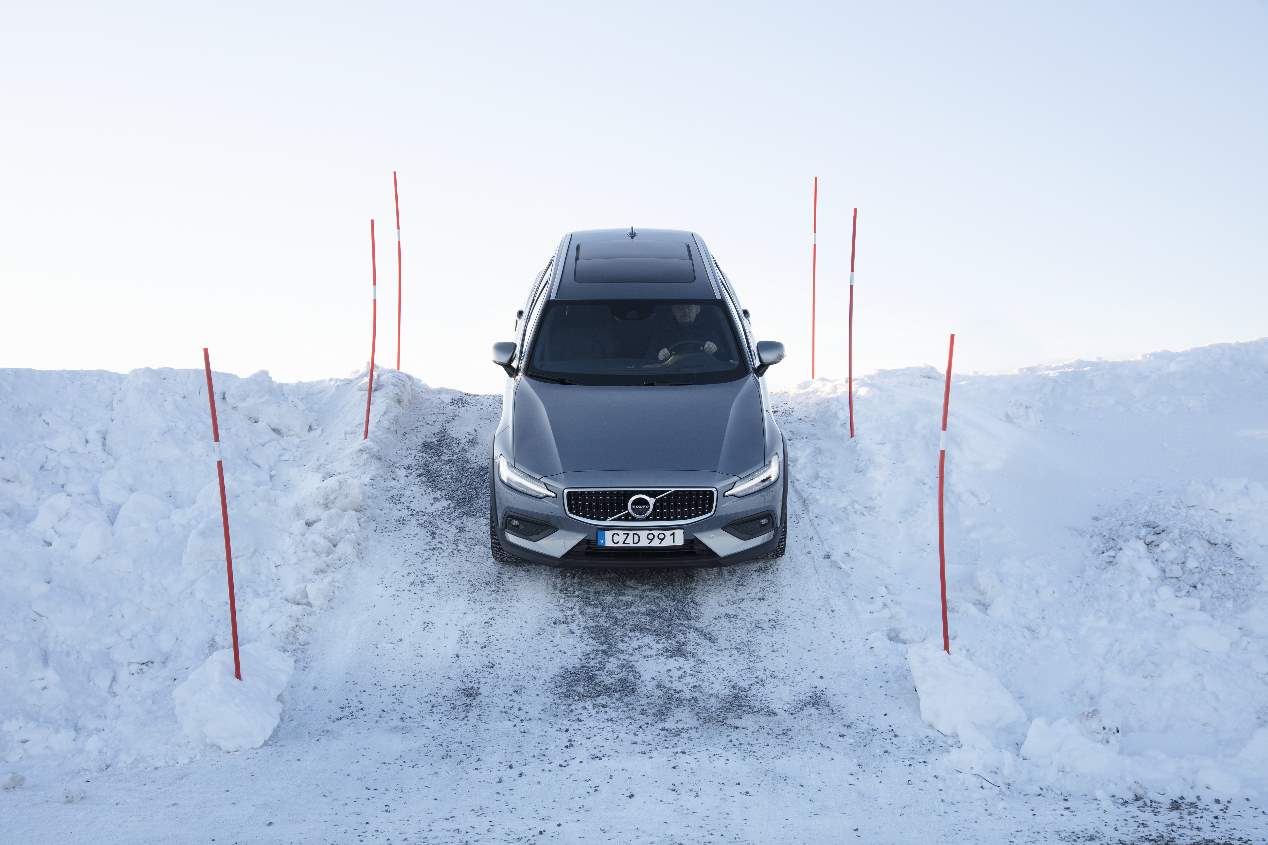 El Volvo V60 Cross Country 2019, en imágenes
