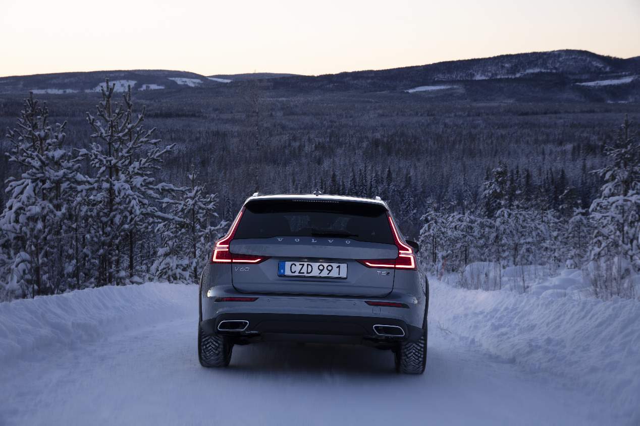 El Volvo V60 Cross Country 2019, en imágenes