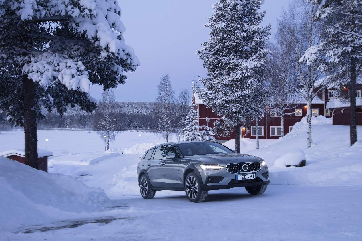 El Volvo V60 Cross Country 2019, en imágenes