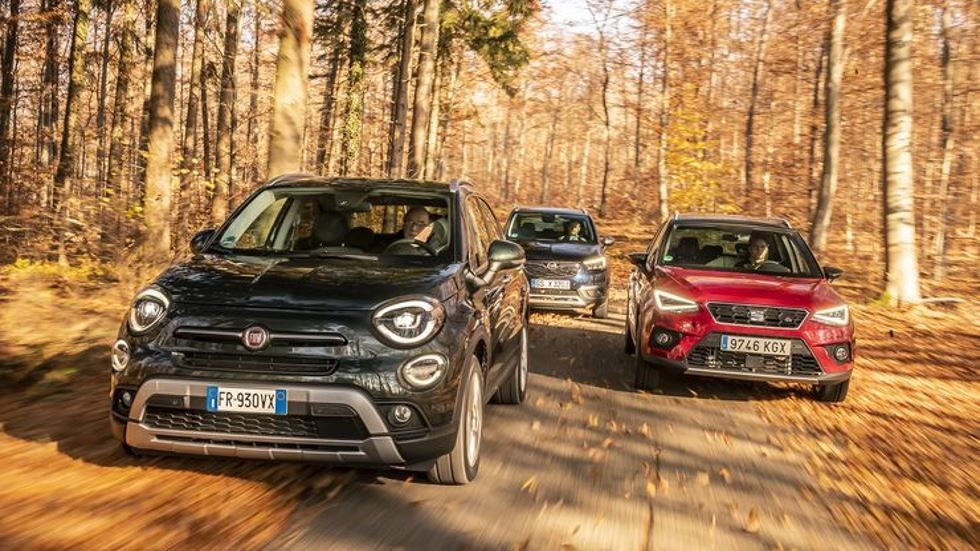 Fiat 500X, Opel Crossland X y Seat Arona: buscamos el mejor SUV de gasolina