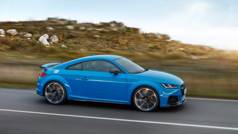 Audi TT RS Coupé y Roadster 2019: todos los datos y fotos de los nuevos deportivos