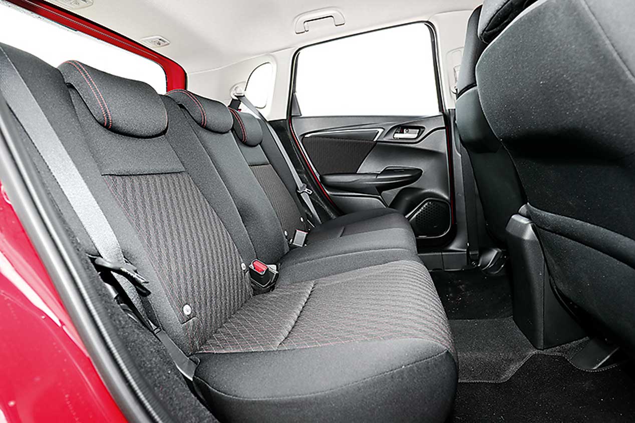 Nos subimos al Honda Jazz con su motor 1.5 VTEC