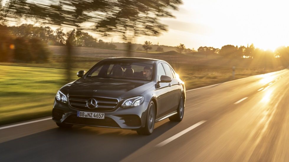 Mercedes Clase E 300 e: precio y datos del Clase E híbrido enchufable