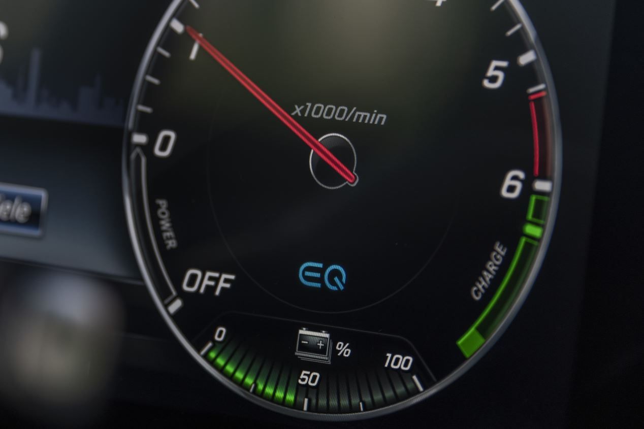 Mercedes Clase E 300 e: la nueva berlina híbrida enchufable