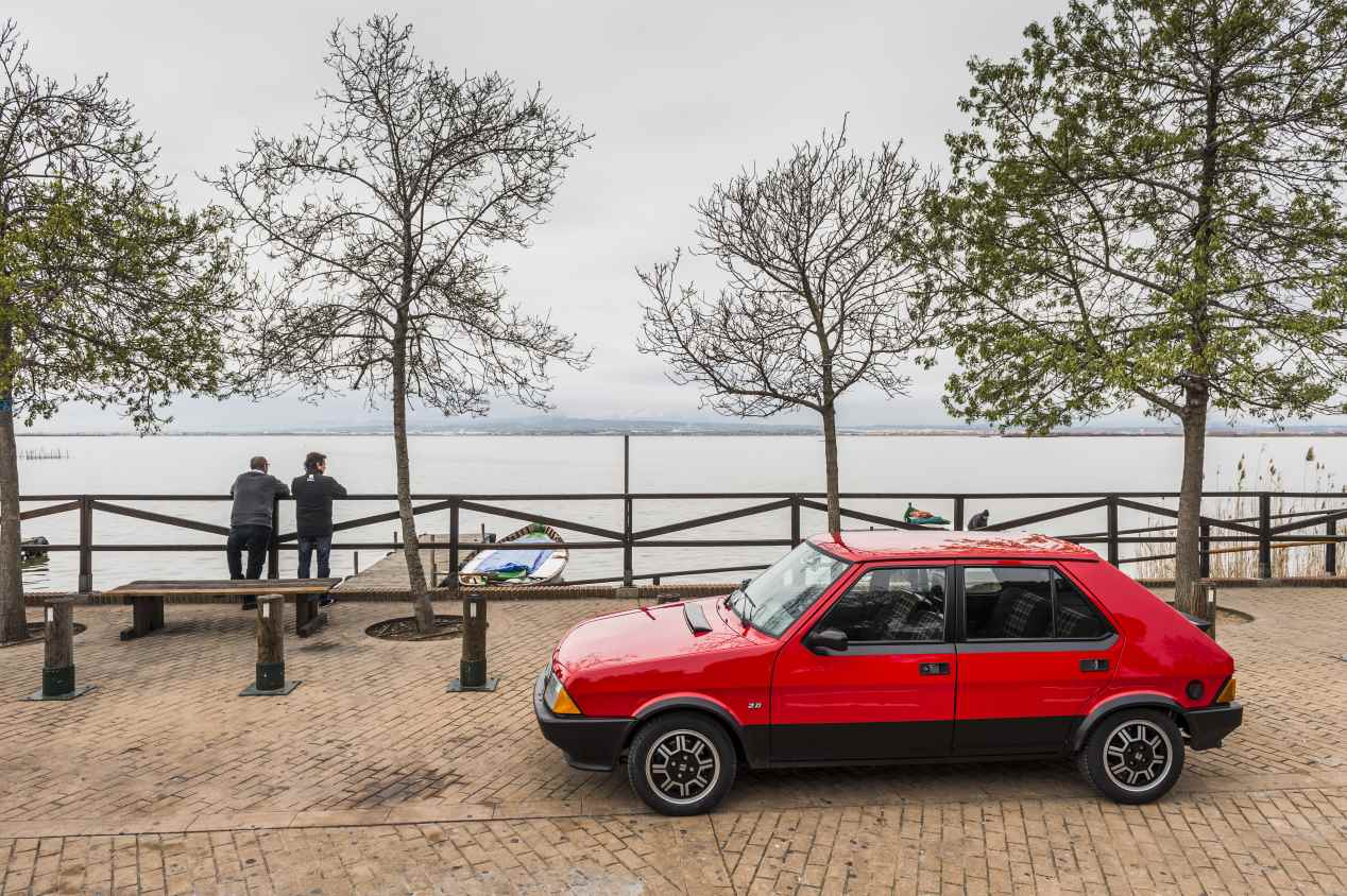 Viajamos de la Albufera al Delta del Ebro con un Seat Ronda Crono