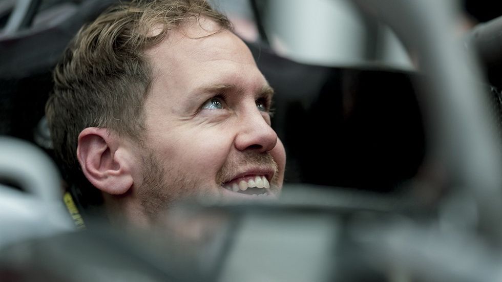 Sebasitna Vettel, feliz en su nueva montura