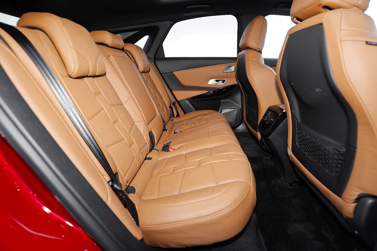 El DS 7 Crossback PureTech 180 CV, en imágenes