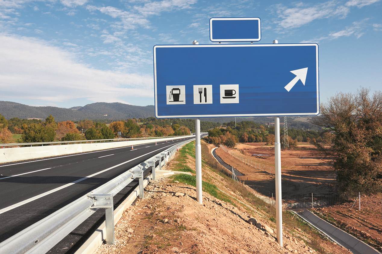 El panorama "eléctrico" en España: coches, puntos de carga, empresas...