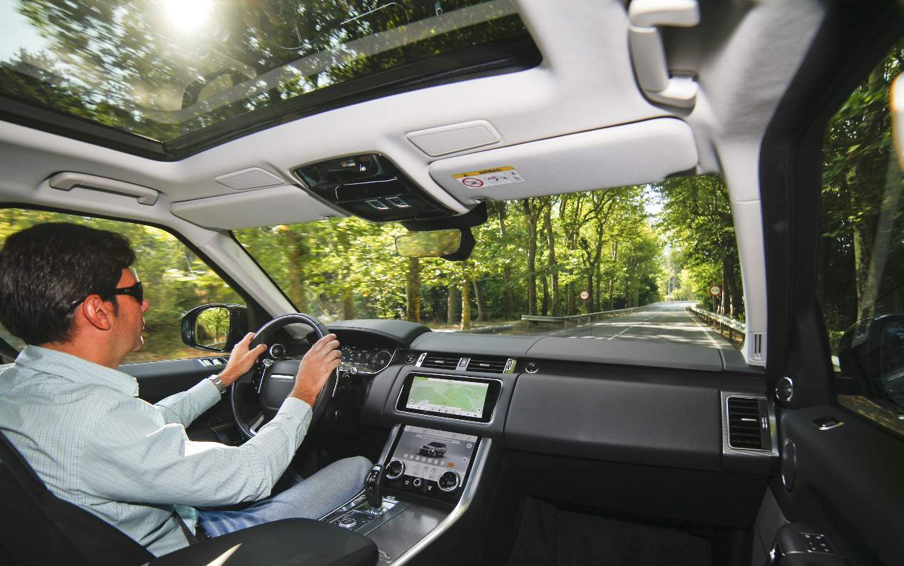 El Range Rover Sport PHEV P400E 404 CV, en imágenes