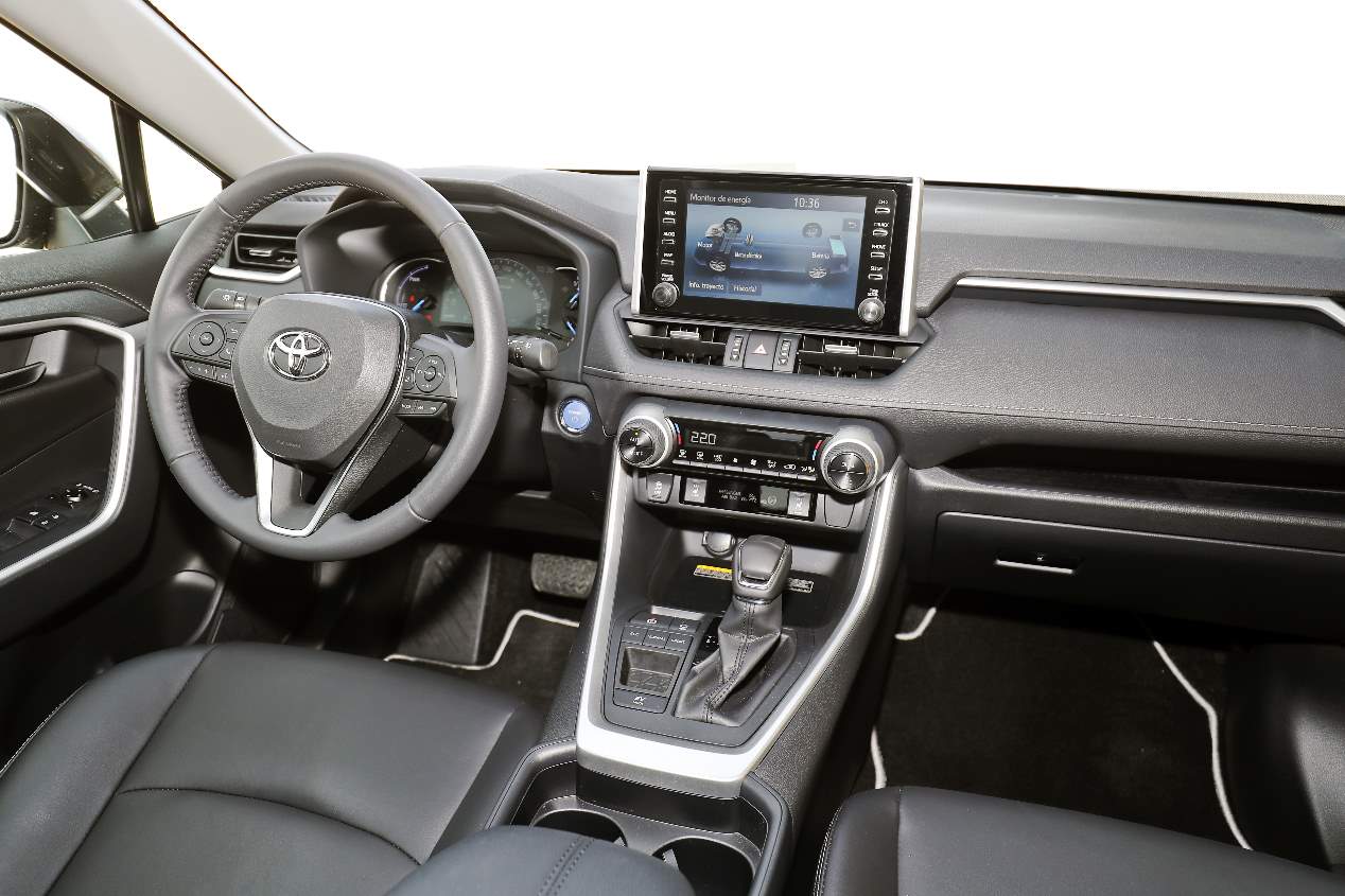 Toyota RAV4 2019: prueba a fondo y fotos del nuevo SUV híbrido