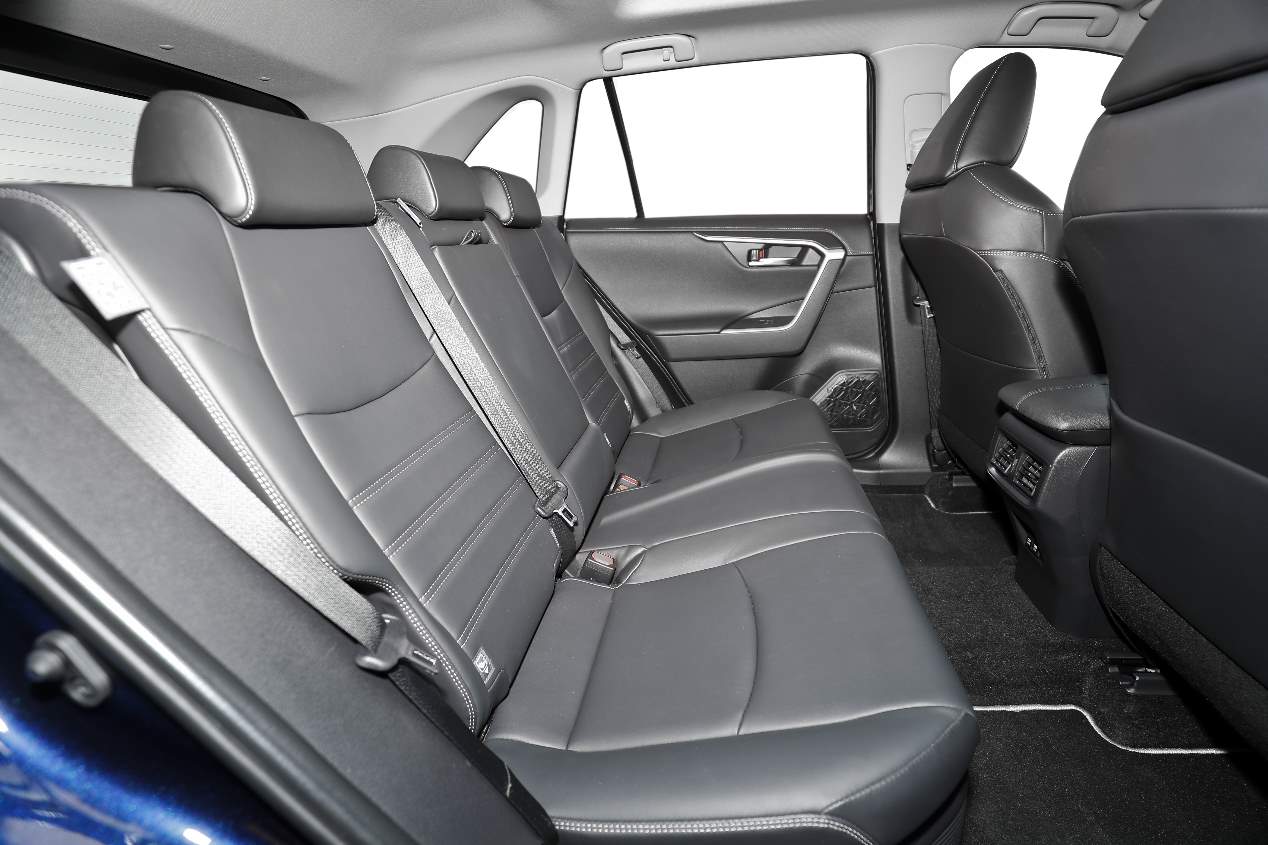 Toyota RAV4 2019: prueba a fondo y fotos del nuevo SUV híbrido