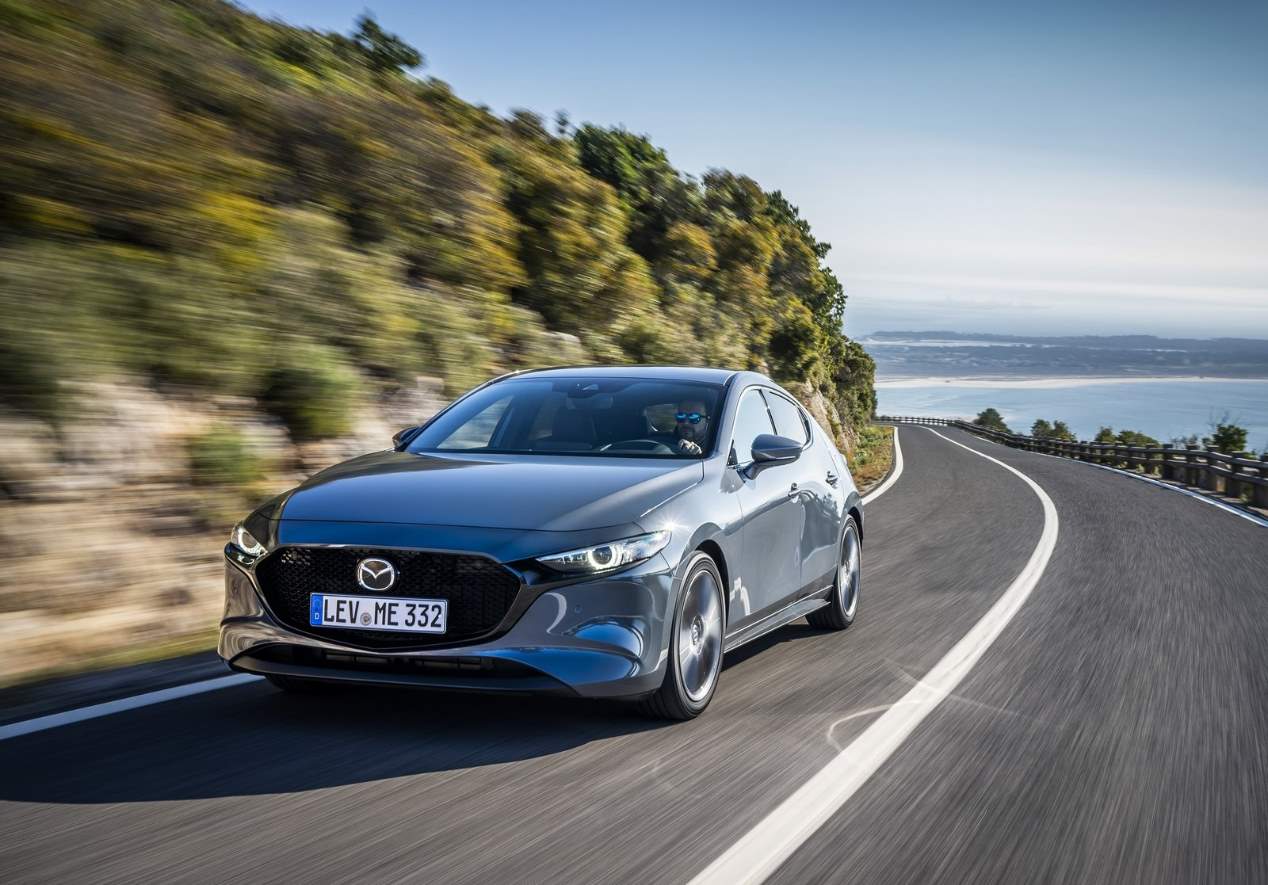 Mazda3 2019: nuevas fotos en movimiento y detalles del nuevo compacto