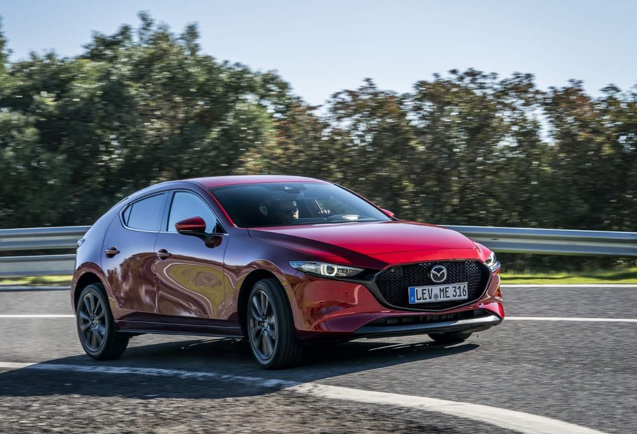 Mazda3 2019: nuevas fotos en movimiento y detalles del nuevo compacto