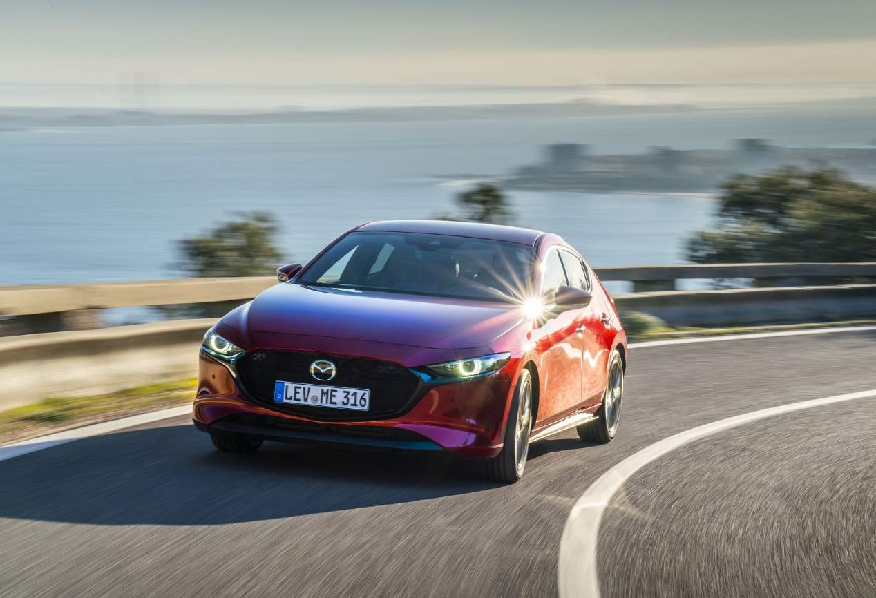 Mazda3 2019: nuevas fotos en movimiento y detalles del nuevo compacto