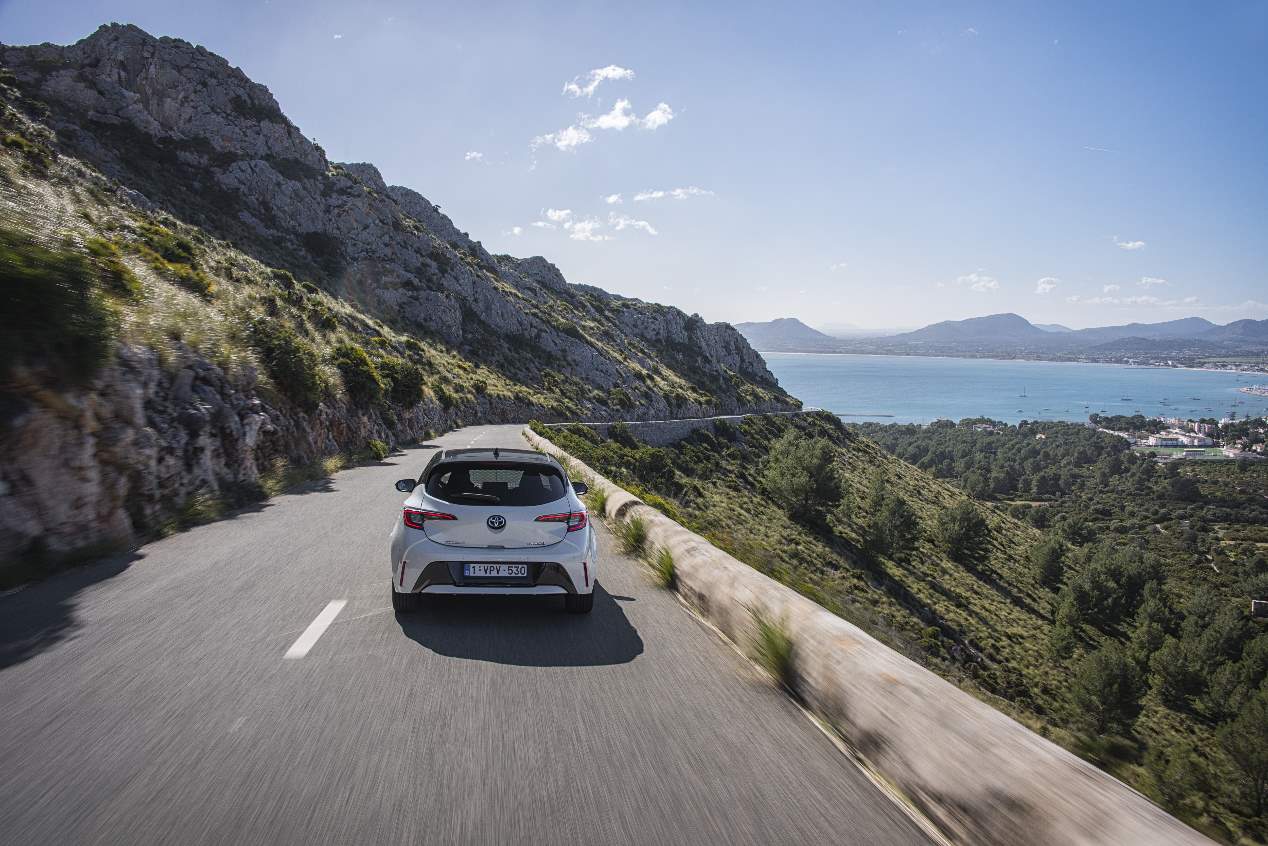 A prueba el nuevo Toyota Corolla Hybrid 2019, las mejores fotos