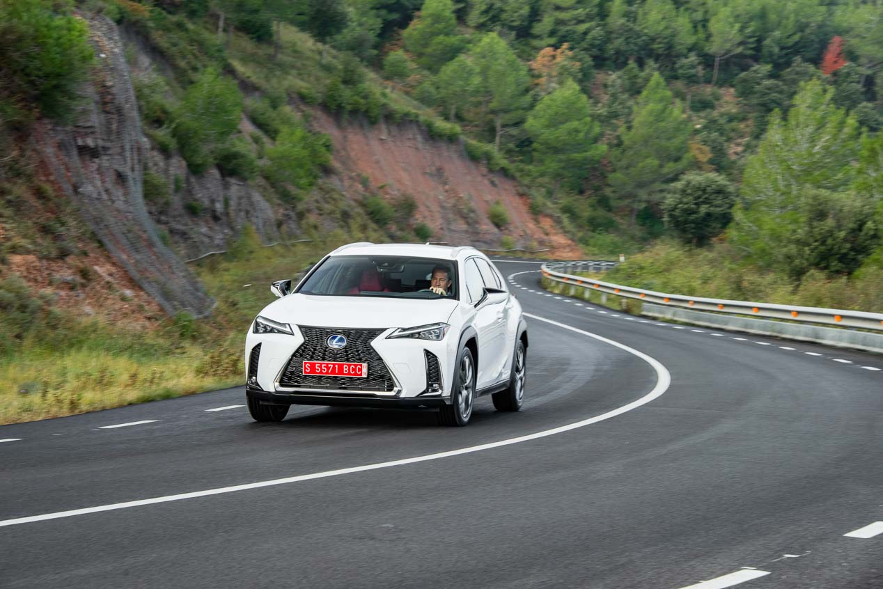 Lexus UX 250h, exclusivo crossover urbano