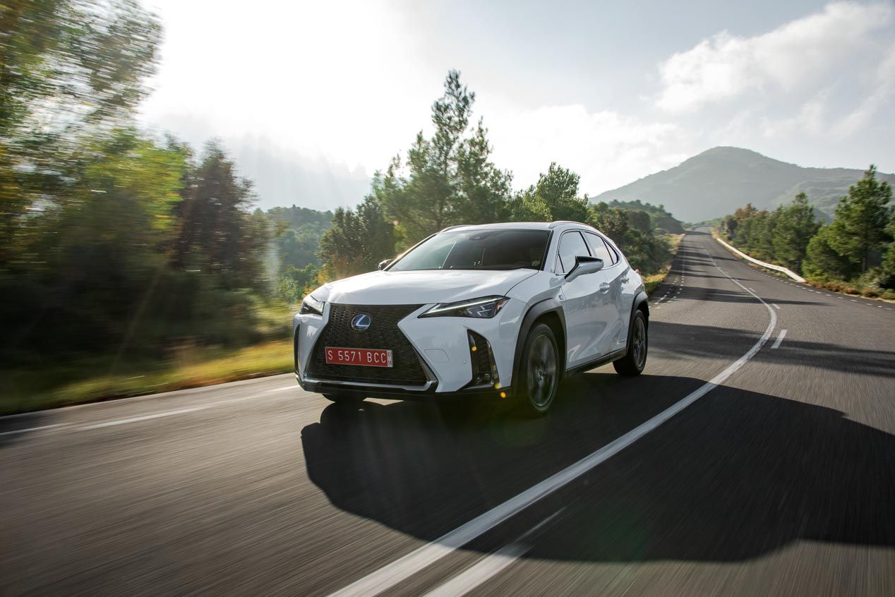 Lexus UX 250h, exclusivo crossover urbano