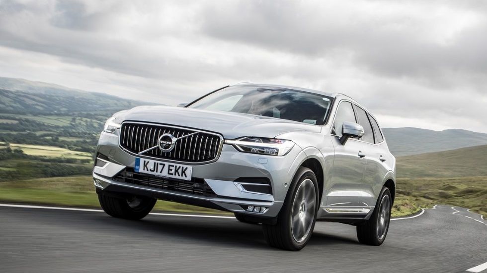 Volvo XC60 2019: nuevas versiones semihíbridas Diesel y gasolina B4, B5 y B6