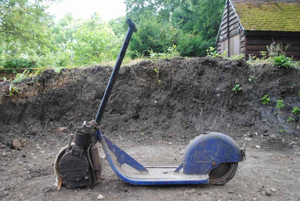 Autoped, ¿el primer patinete con motor de la historia?