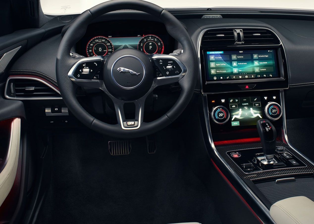 Jaguar XE, la berlina se renueva en Ginebra