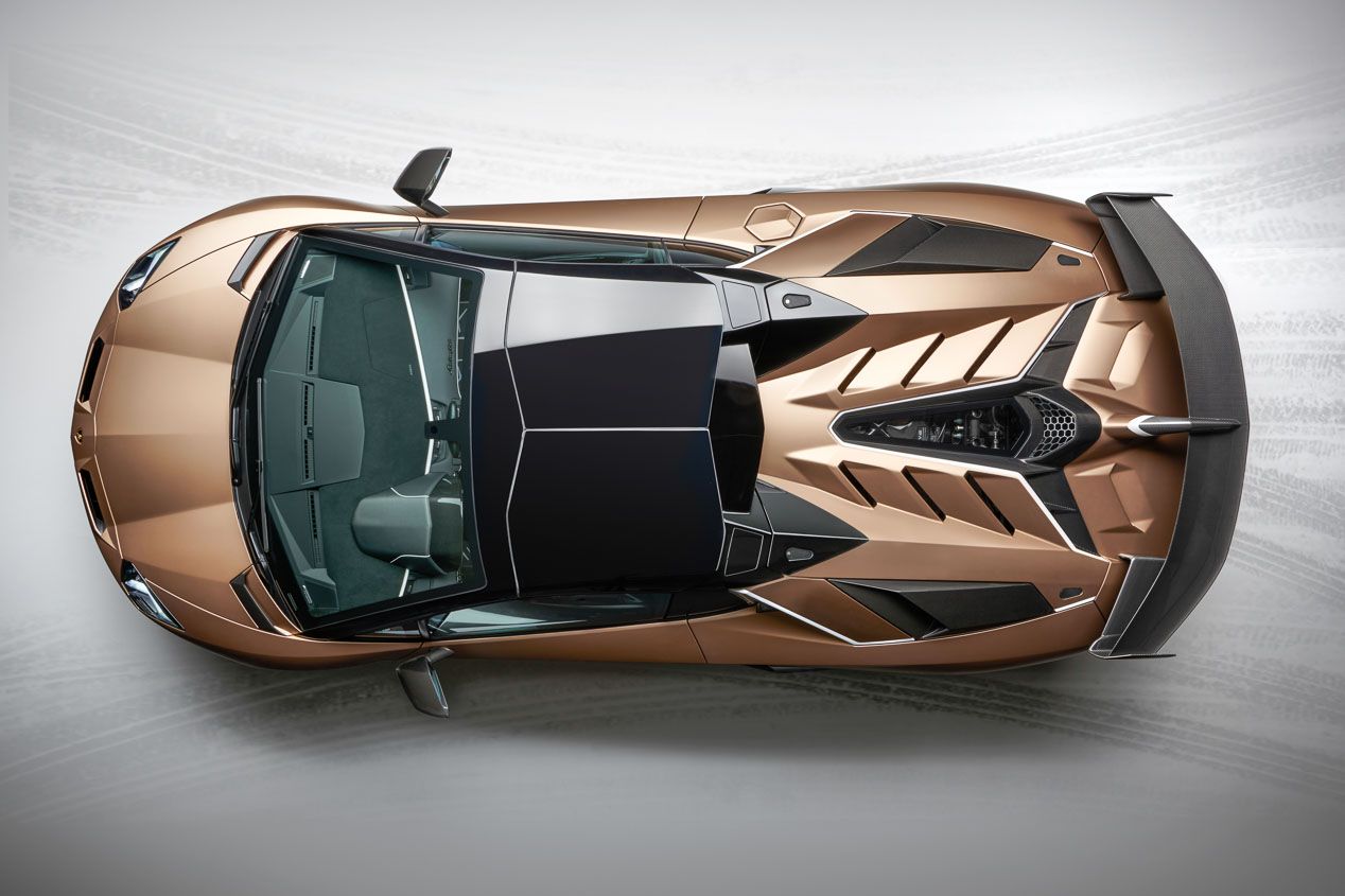 Lamborghini Aventador SVJ Roadster: 770 CV al aire libre