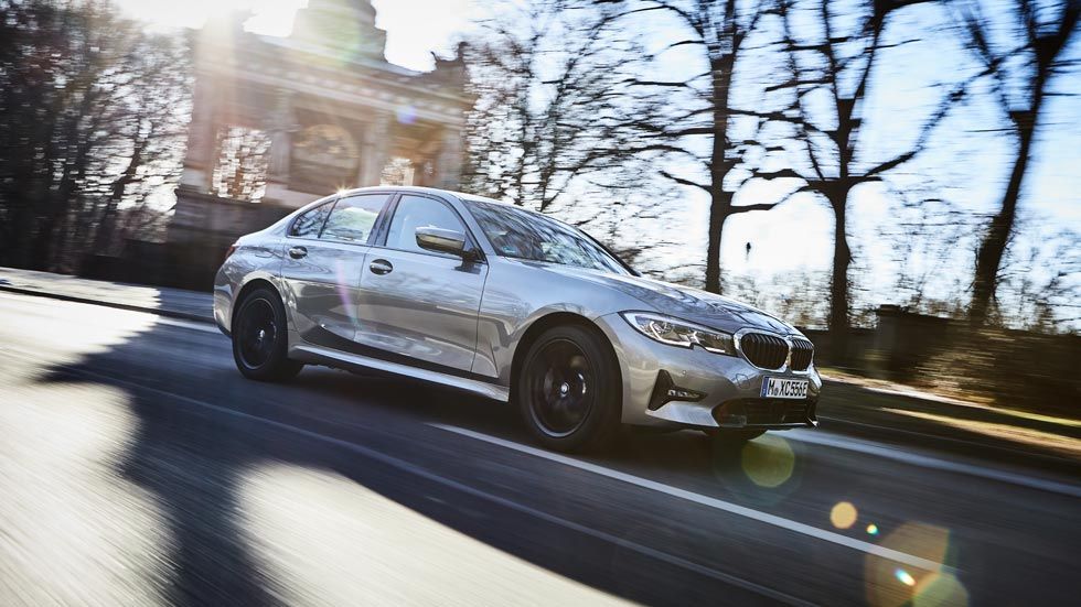 BMW 330e y X5 xDrive45e, los nuevos híbridos enchufables de BMW