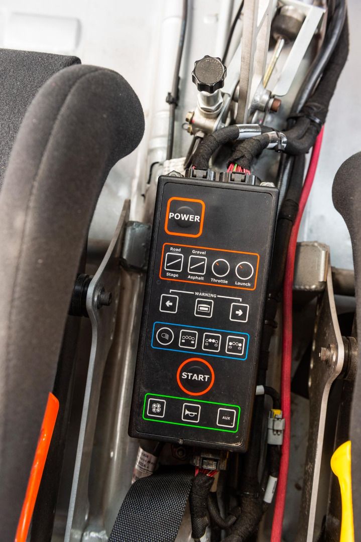 Probamos el Peugeot 208 R2 de rallyes